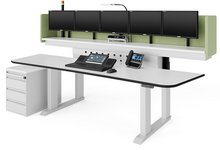 LO Deskflex – the new series for multi-screen workstations – Find out more here!